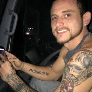 Meet your Posher, Slone